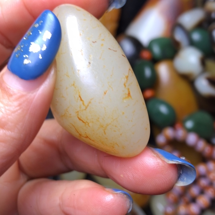 和田玉未镶嵌珠宝奇石