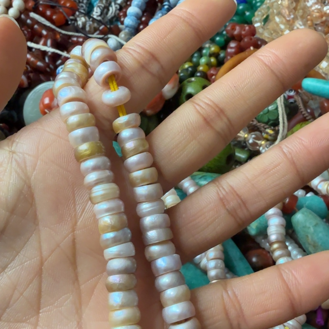 陈***姐玛瑙/玉髓未镶嵌颈饰