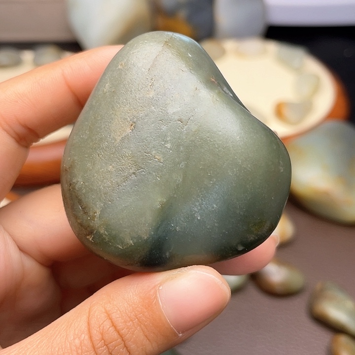 和田玉未镶嵌颈饰37