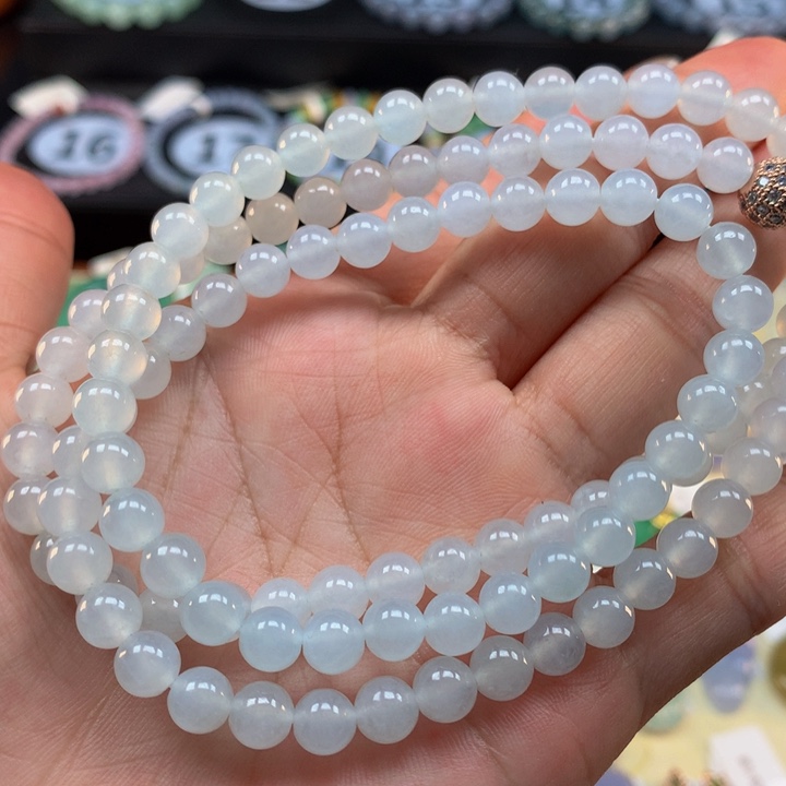 翡翠手链未镶嵌翡翠6+