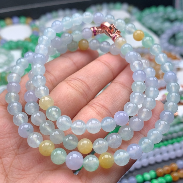 翡翠手镯未镶嵌卡