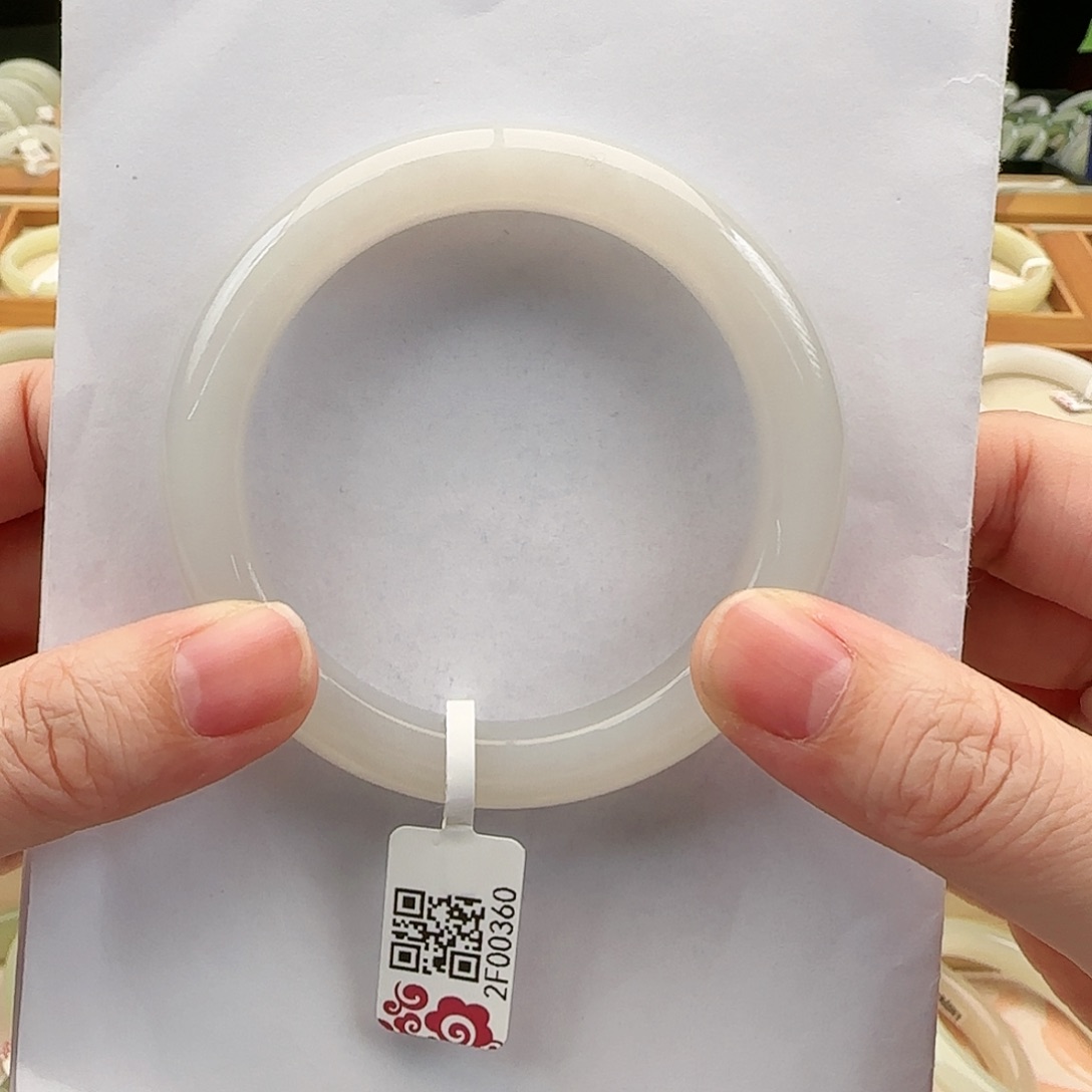 和田玉未镶嵌手镯57