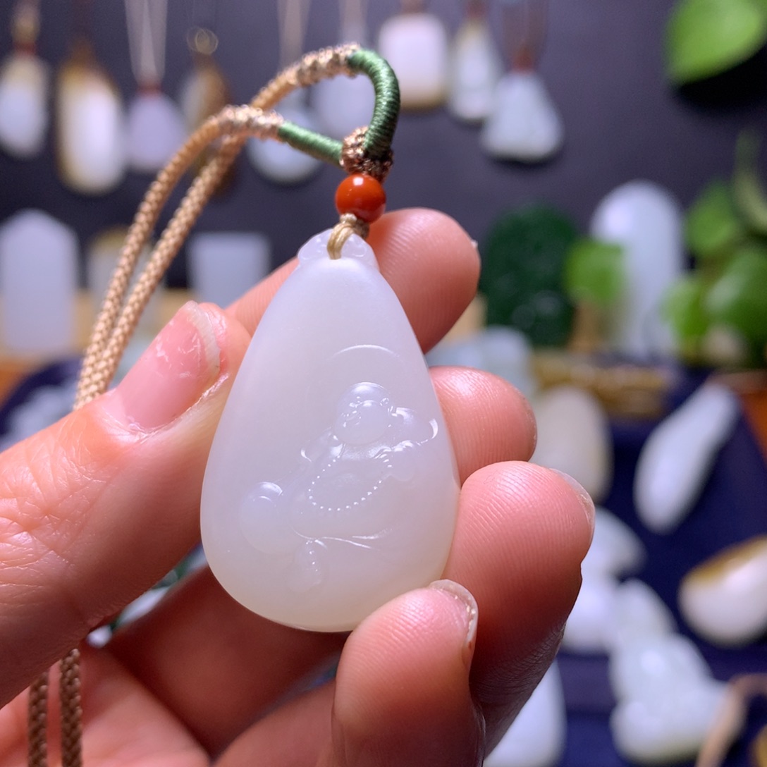 和田玉挂件未镶嵌