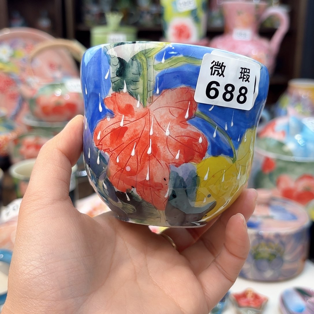 瓷片兔兔好de k l k lv lv tu