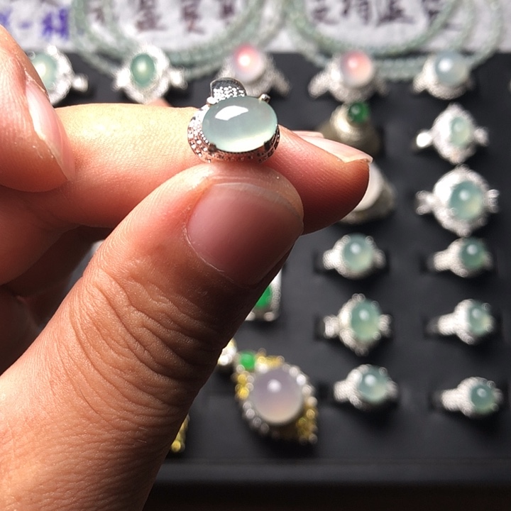 定制翡翠未镶嵌天然翡翠2