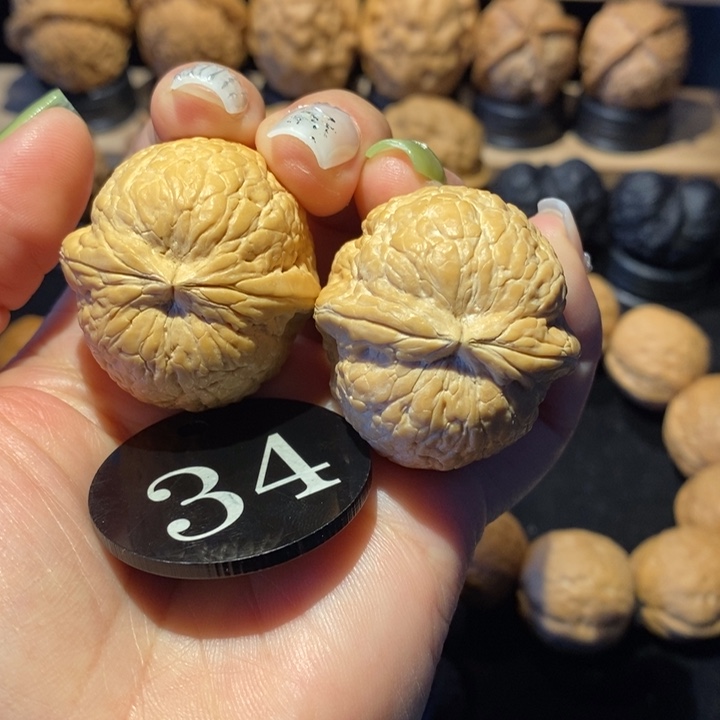 核桃12大西瓜尺寸36手把件