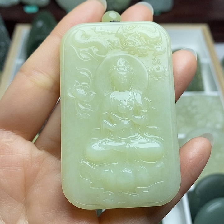 和田玉未镶嵌颈饰