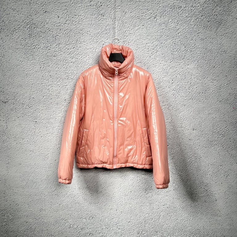 99新 AcneStudios 粉色亮面背后笑脸小Logo刺绣简约款羽绒服/M