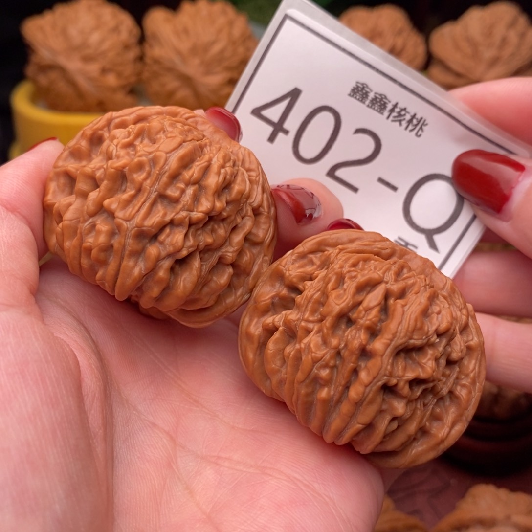 文玩核桃把件汉高楼43