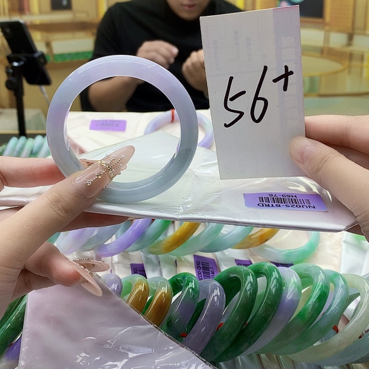 翡翠未镶嵌手镯nn