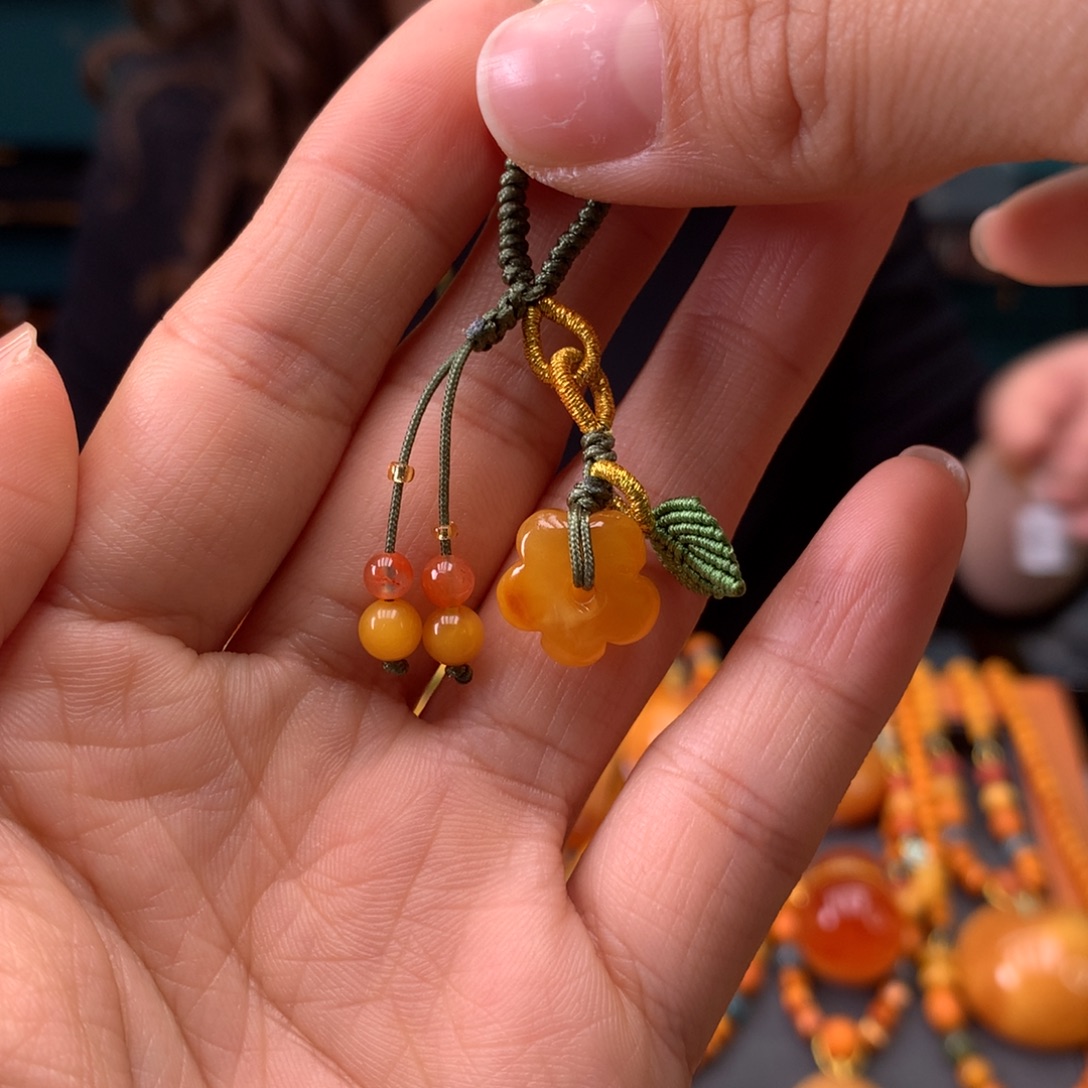 琥珀未镶嵌吊坠(不含链)多样性发