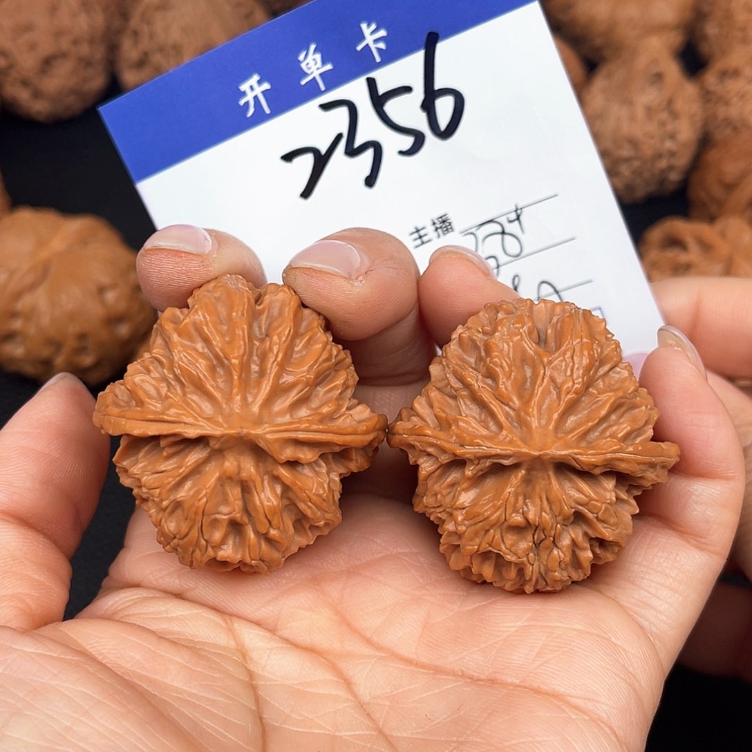 文玩核桃吊坠苹果38尺。 无刀修2356