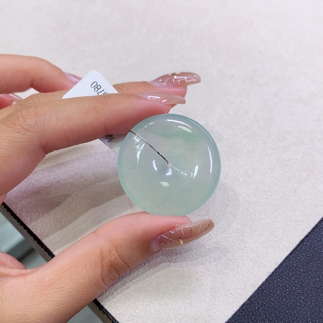 翡翠未镶嵌吊坠(不含链)31.4-6.4