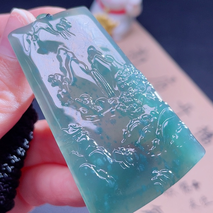 翡翠吊坠(不含链)未镶嵌