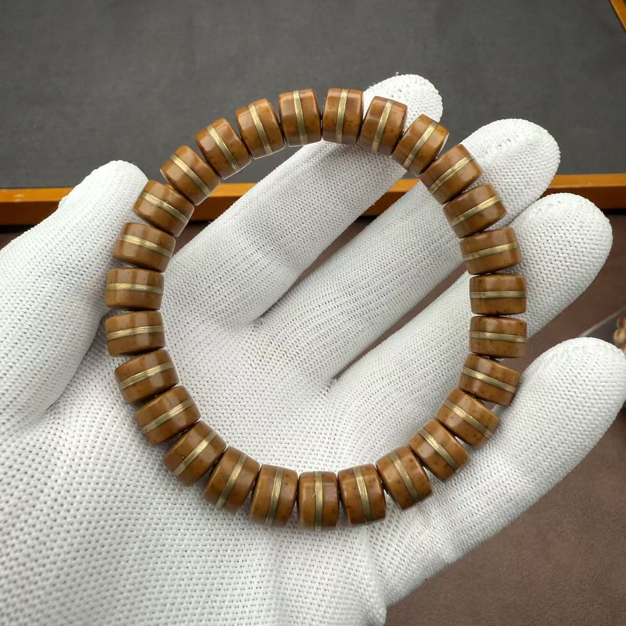 紫金鼠实心一线天轮胎