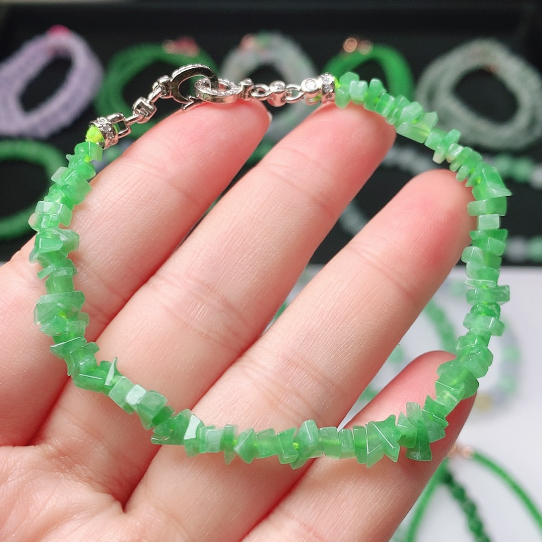 翡翠未镶嵌手链翡翠