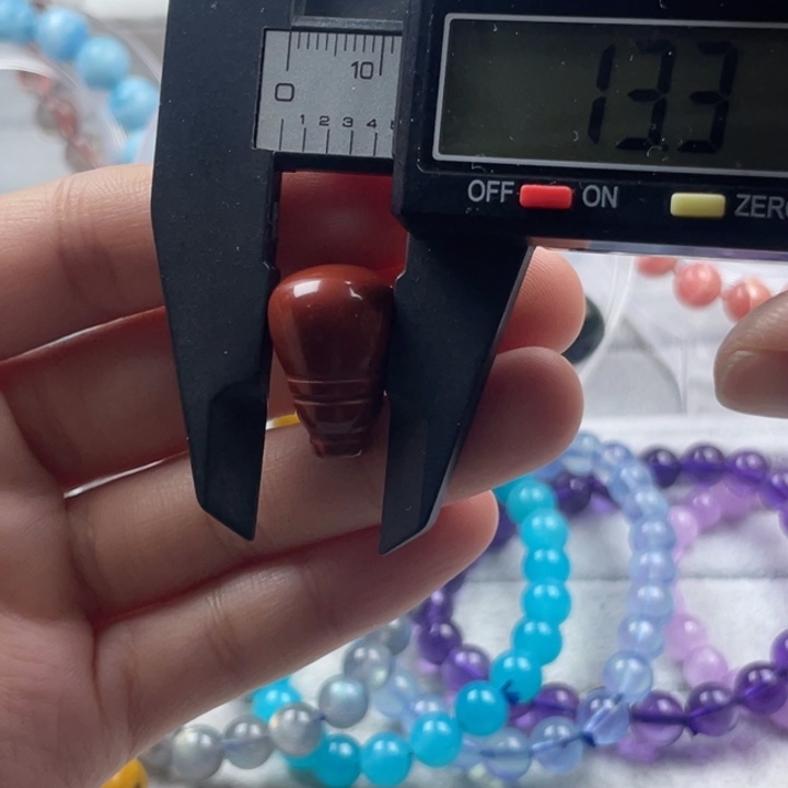 玛瑙/玉髓天然阿拉善一体三通13*20*14mm未镶嵌深枣红