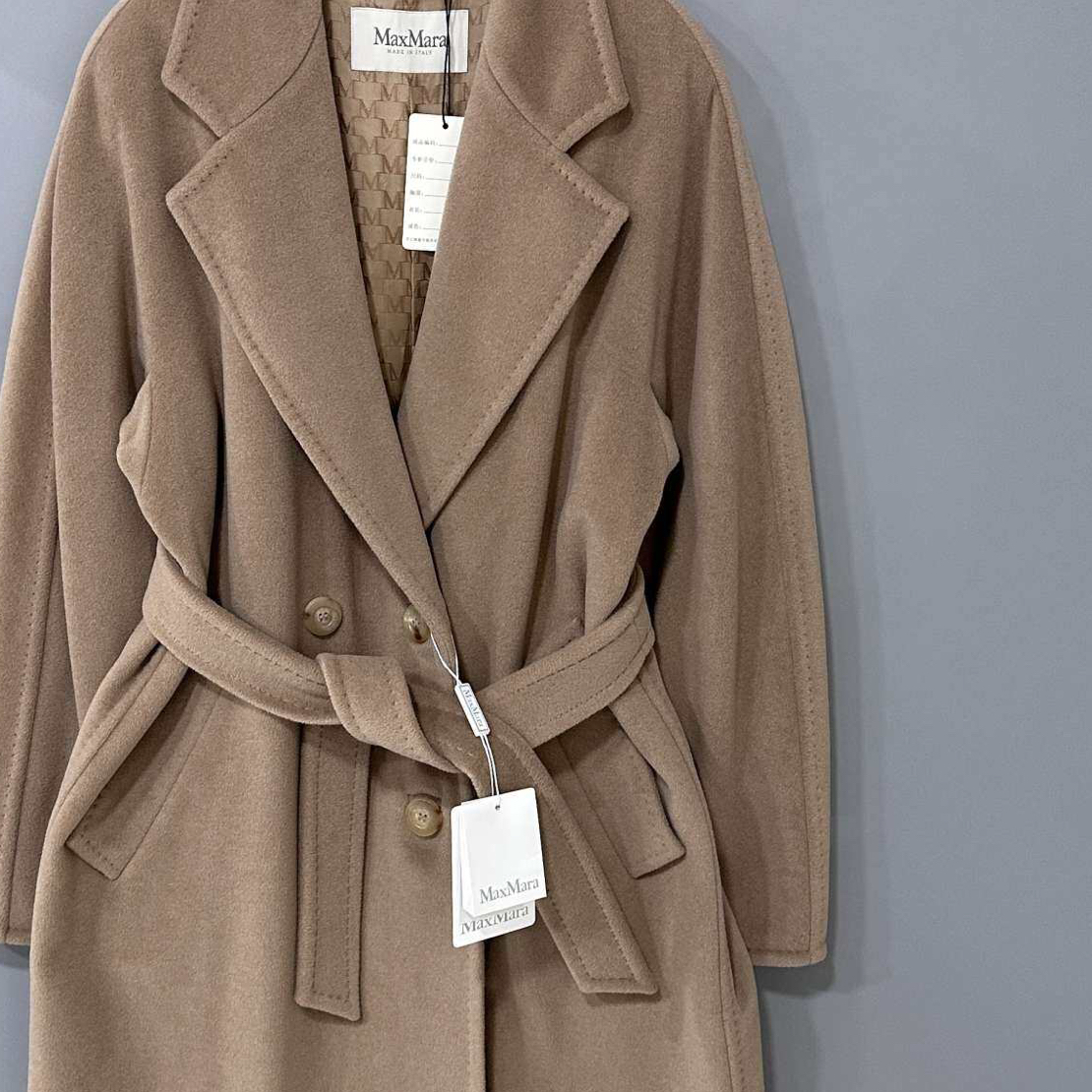 未使用 MaxMara 101801经典驼色大衣/42码/98793