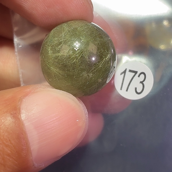 只***兴未镶嵌吊坠(不含链)水晶
