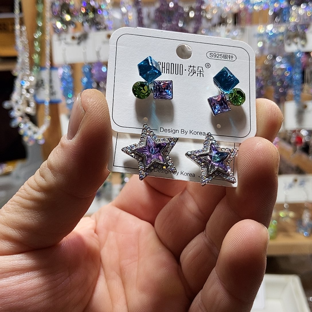 锆石纯铜合金耳钉