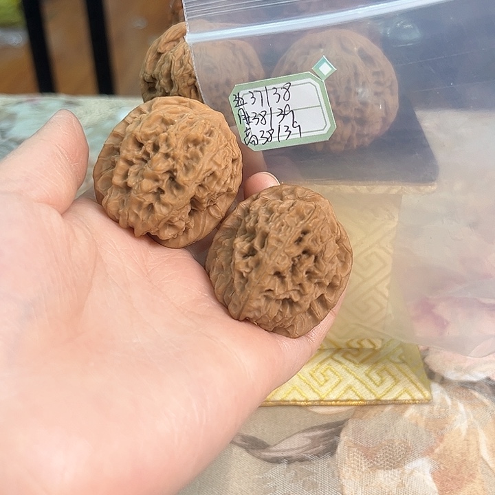 文玩核桃把件非嫁接马老四