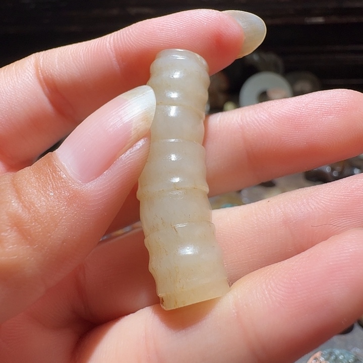 和田玉未镶嵌挂件暴*