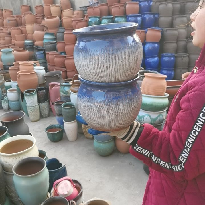 红陶口18高16瑕疵两盆