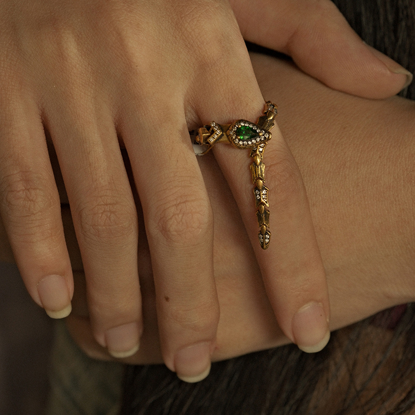 伊芙琳电黑工艺黄金足金复古潮流高级感灵蛇咬合气质百搭戒指