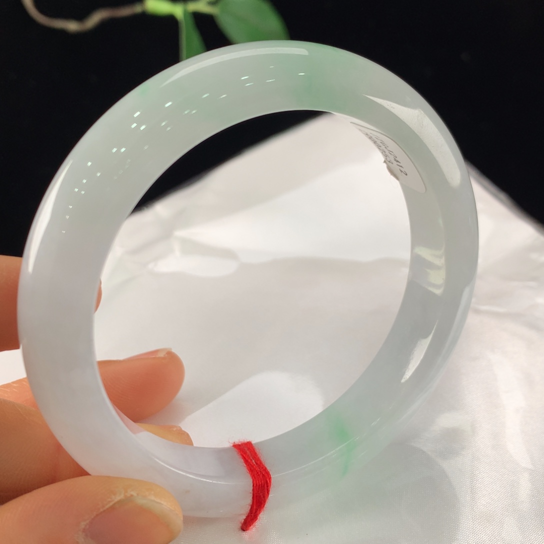 翡翠手镯未镶嵌Q**H111-0253