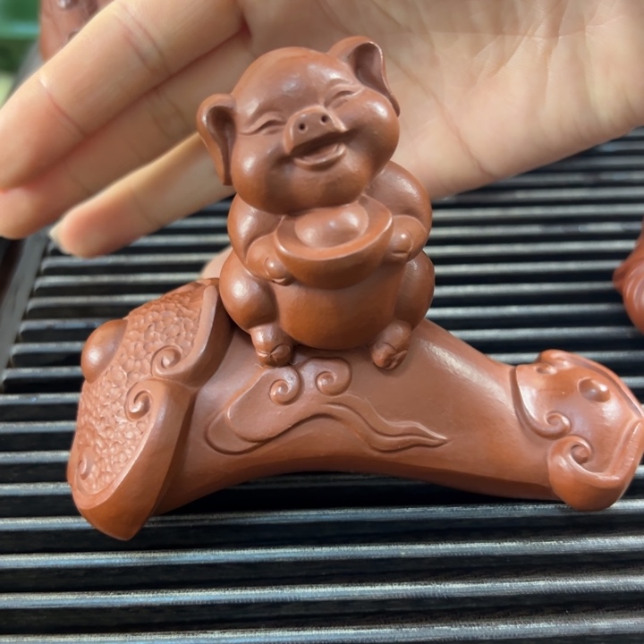 紫砂茶宠紫砂如意福猪