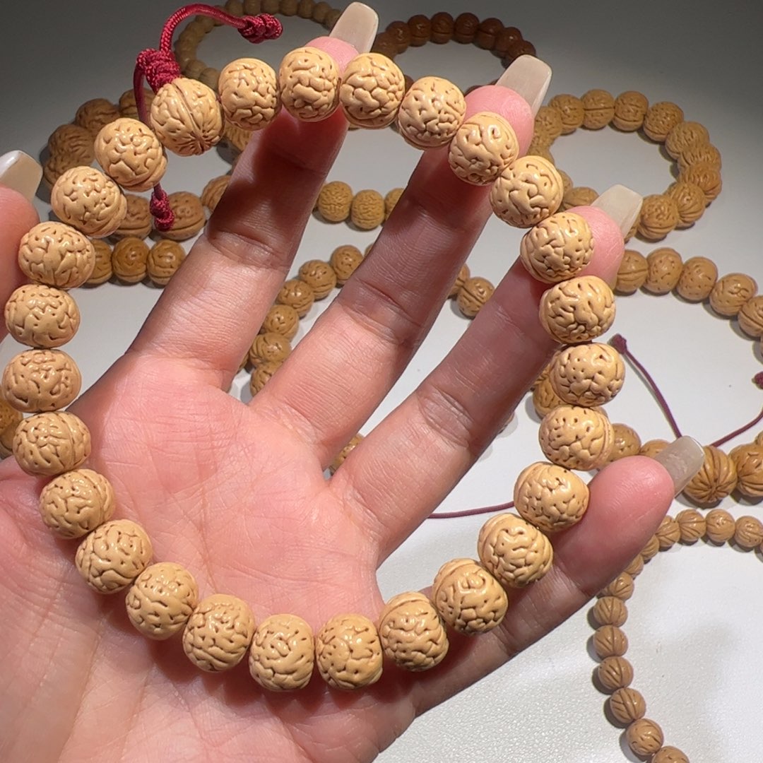 抖***霸文玩核桃手串野生桃核炸雷