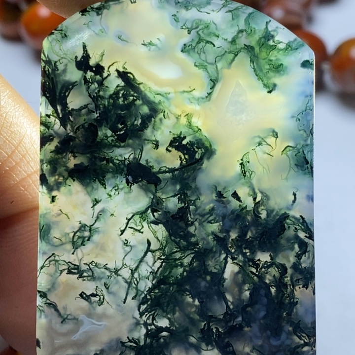 玛瑙/玉髓颈饰未镶嵌