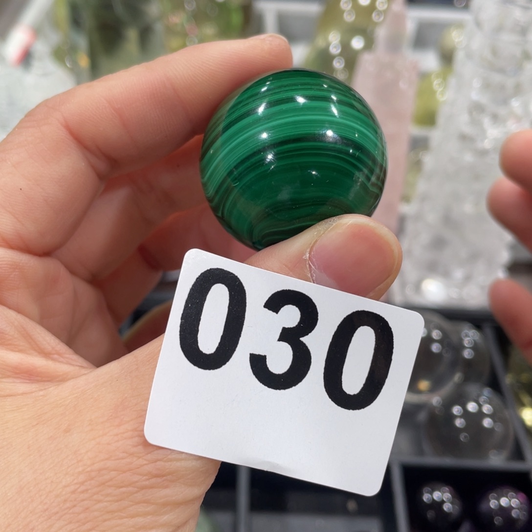 ****雀水晶未镶嵌珠宝半成品110