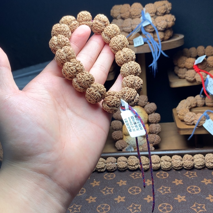 金刚菩提吊坠古龙蜂窝梅花双龙精品20mm