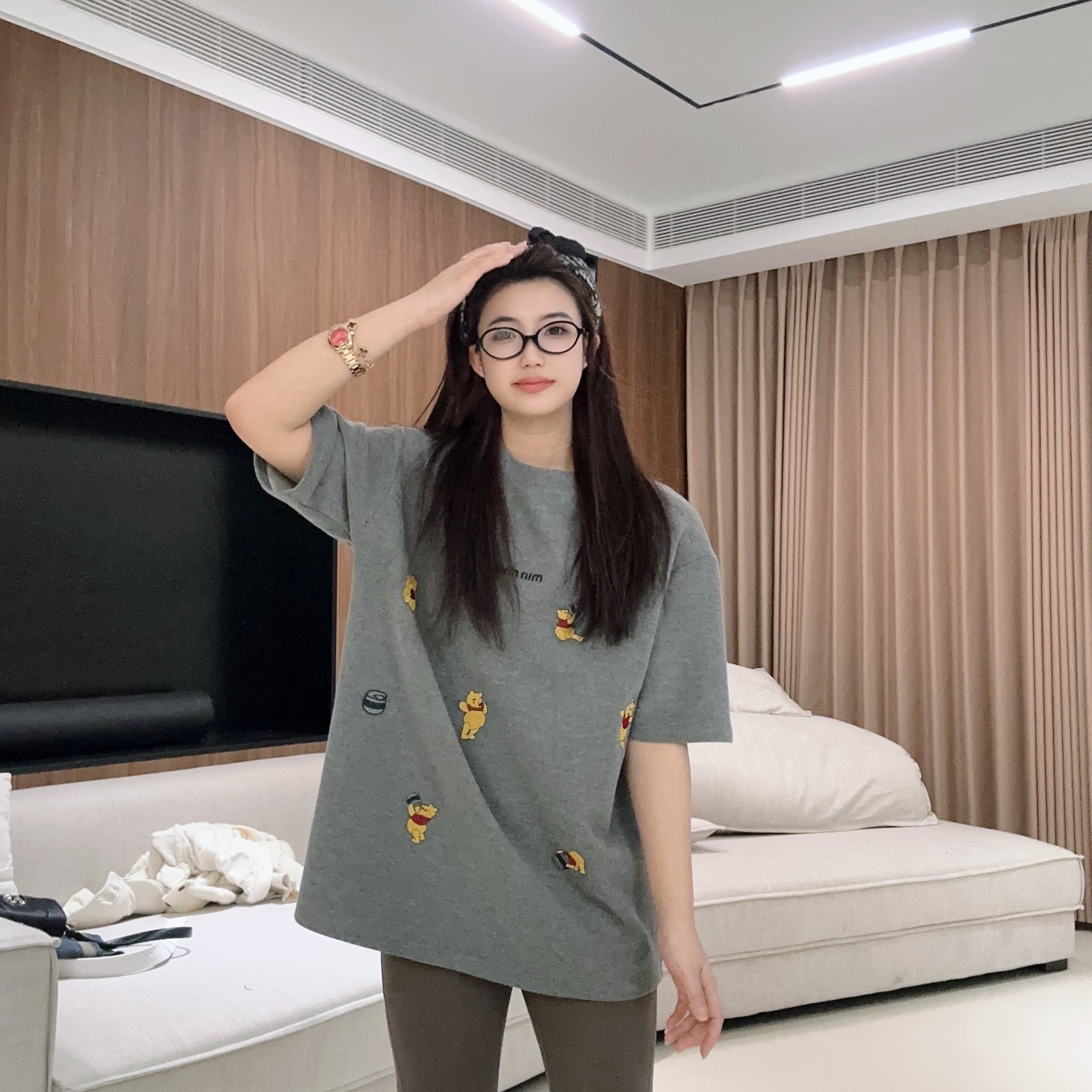 周周【维尼熊T恤】2411132设计感字母短袖上衣宽松减龄T恤