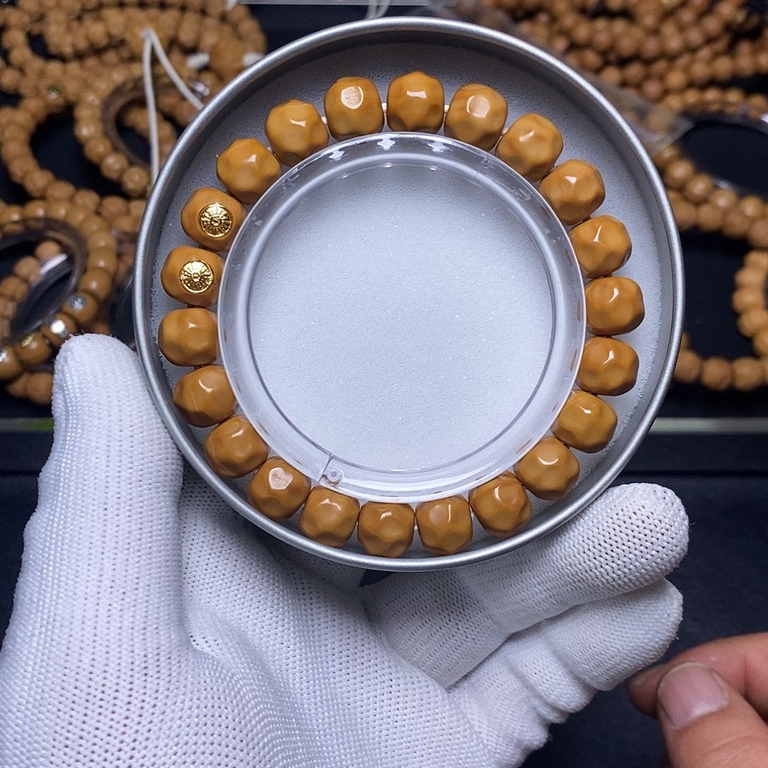 猴头核桃手串双标糖心奶酪11左右154号