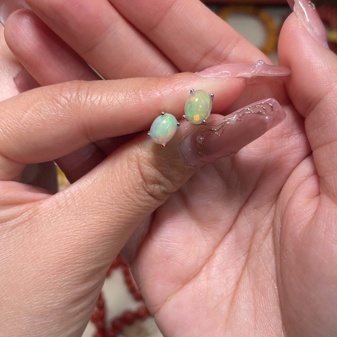 欧泊珠宝奇石未镶嵌