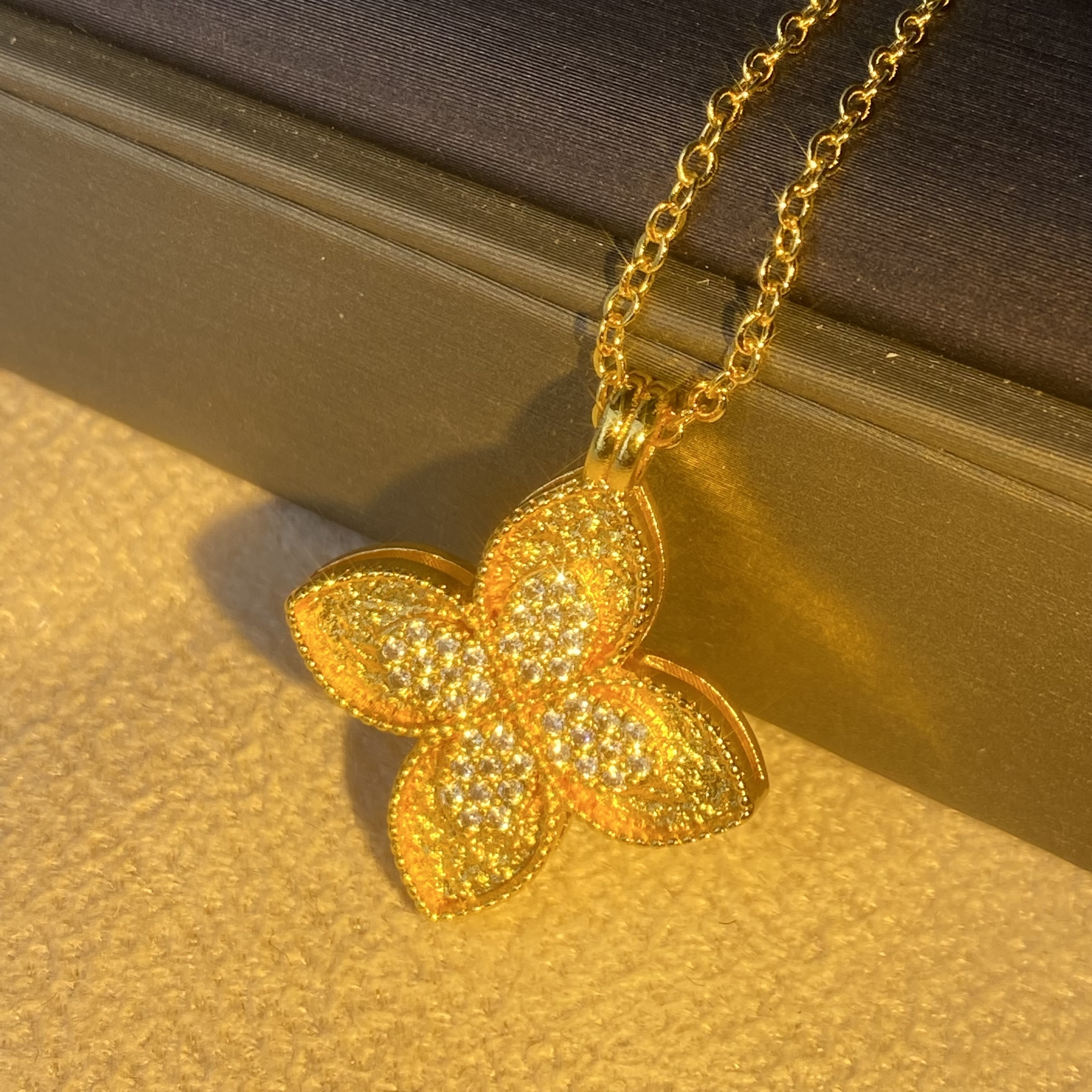 6402【项链】轻奢精品金色女士项链