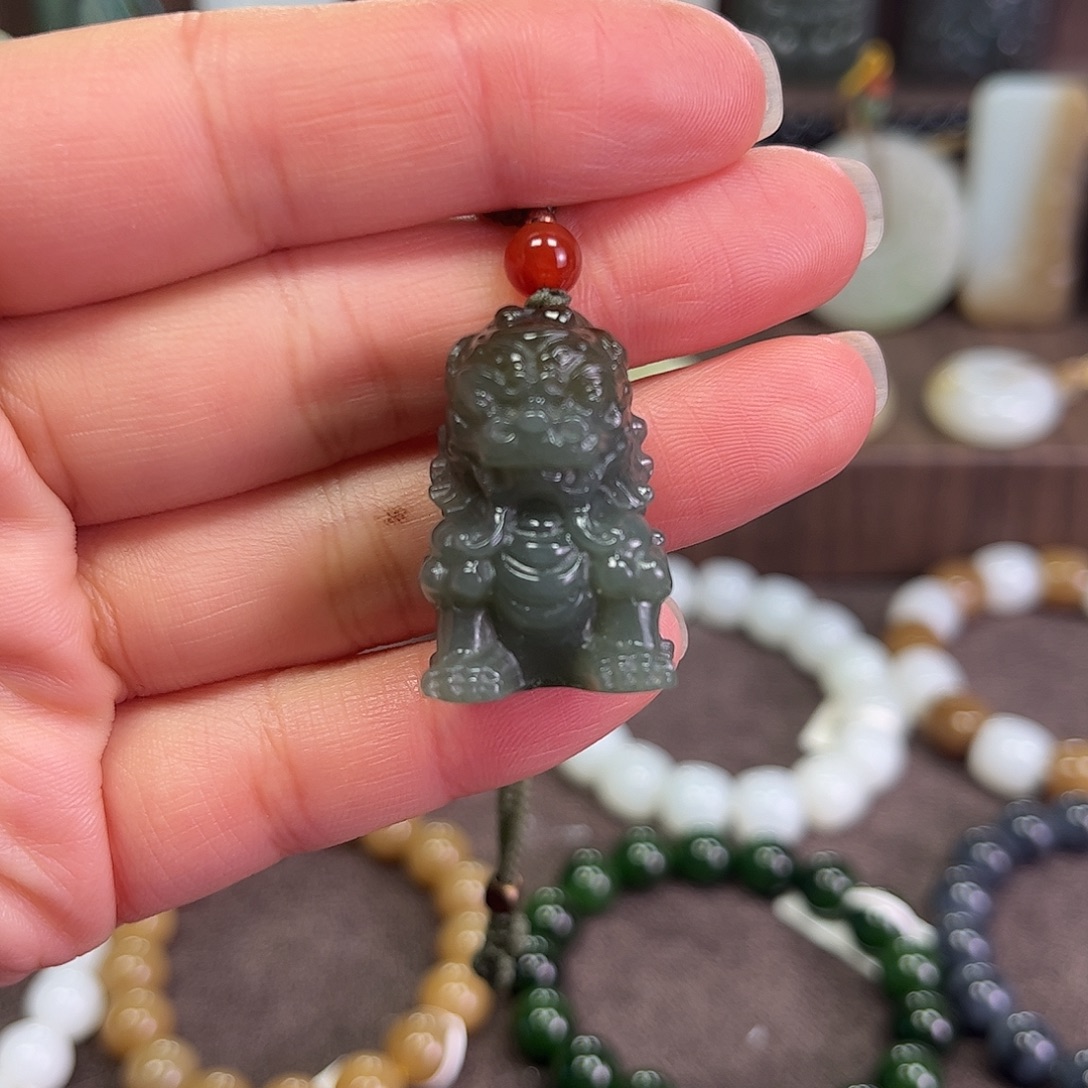 和田玉未镶嵌手串