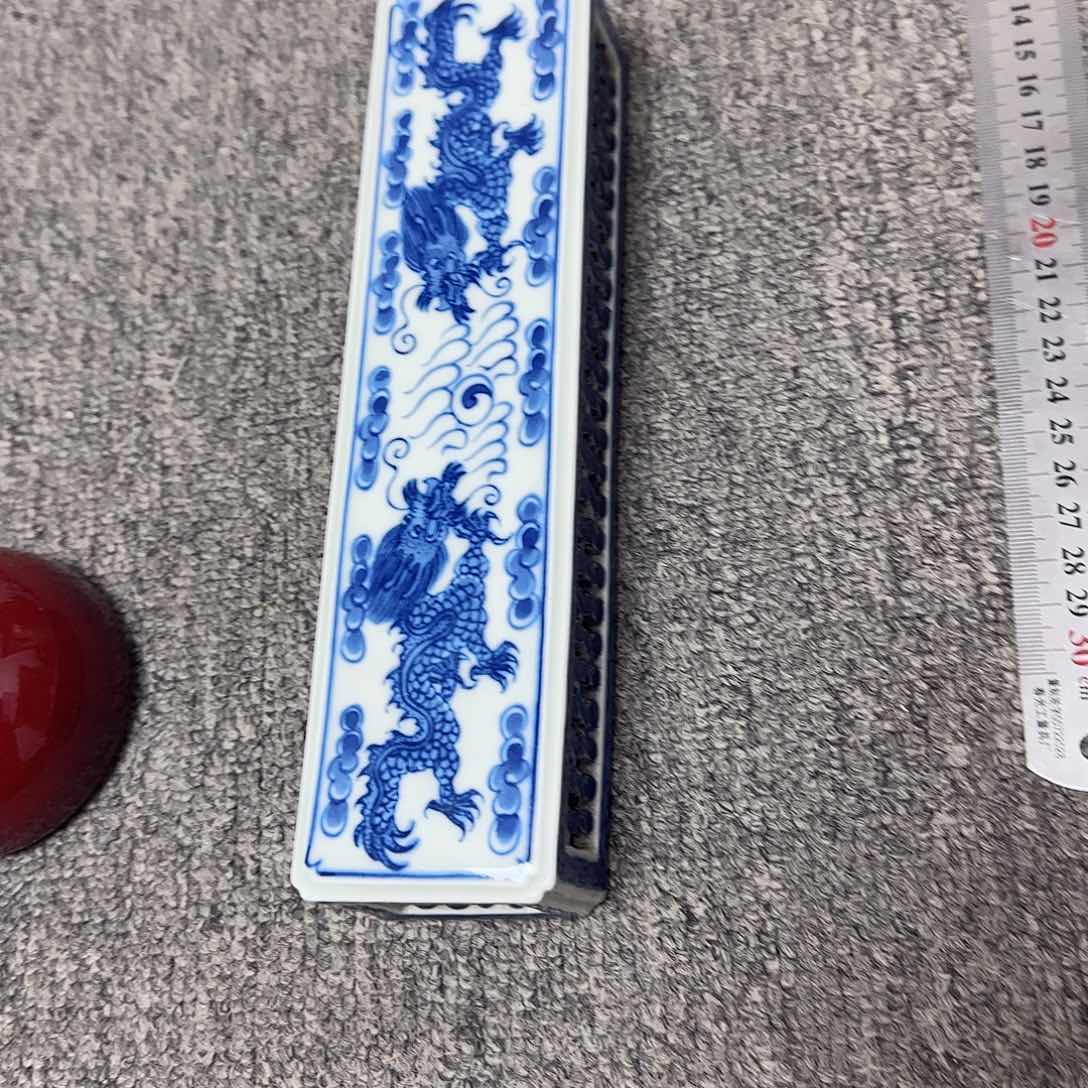 摆件六*半瓷器的工艺技术水平