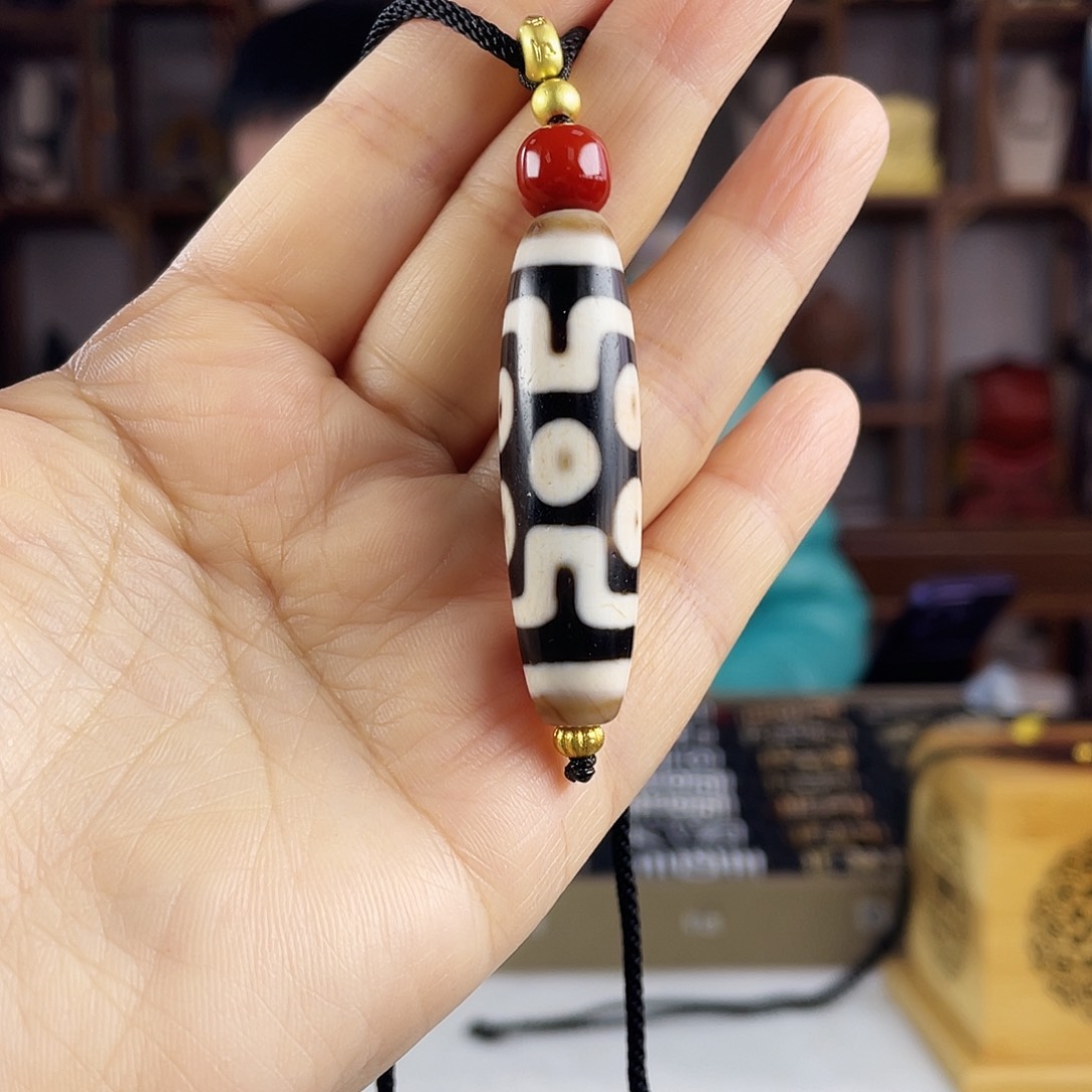 玛瑙/玉髓合金颈饰行运