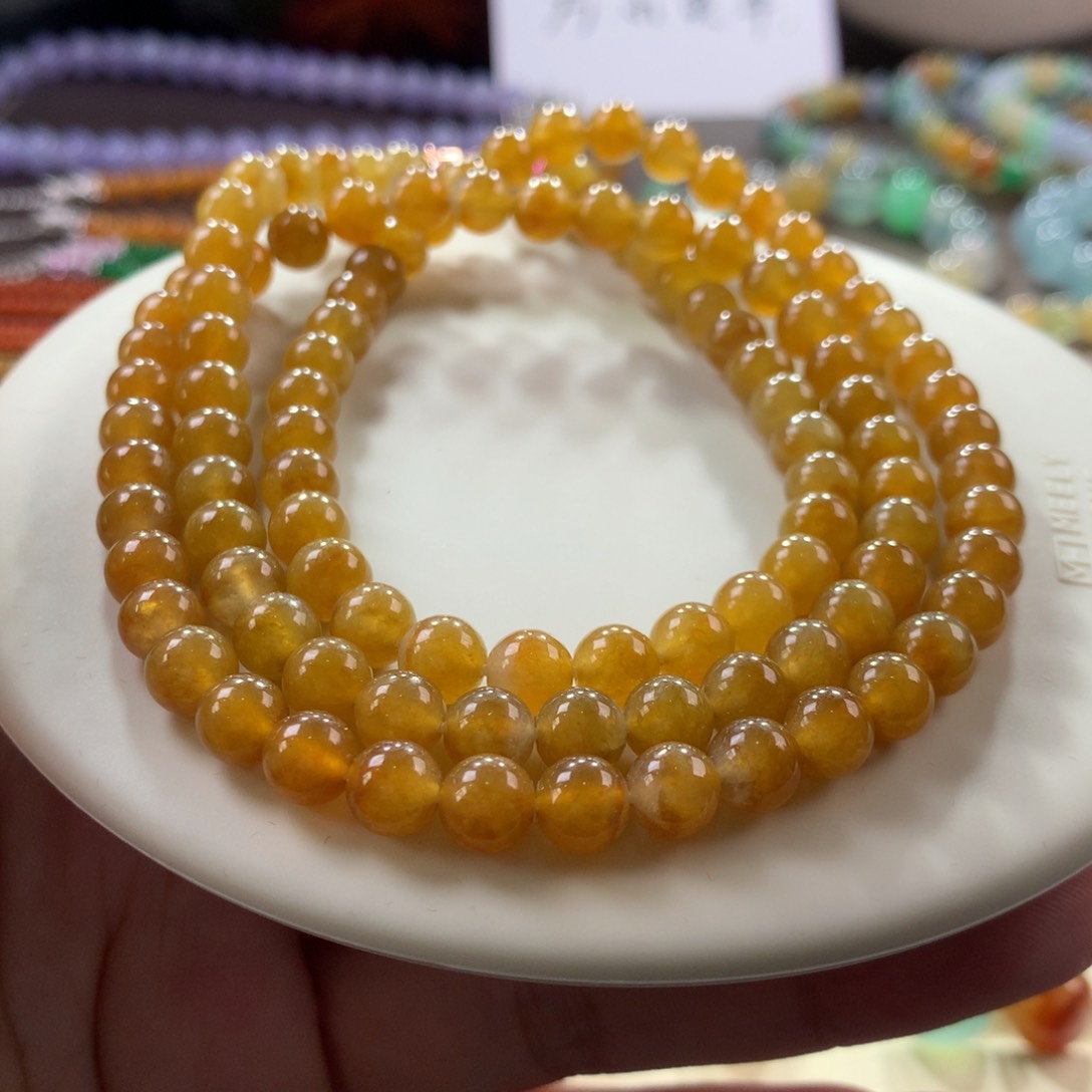 翡翠颈饰未镶嵌翡翠冰黄翡卡6.2+