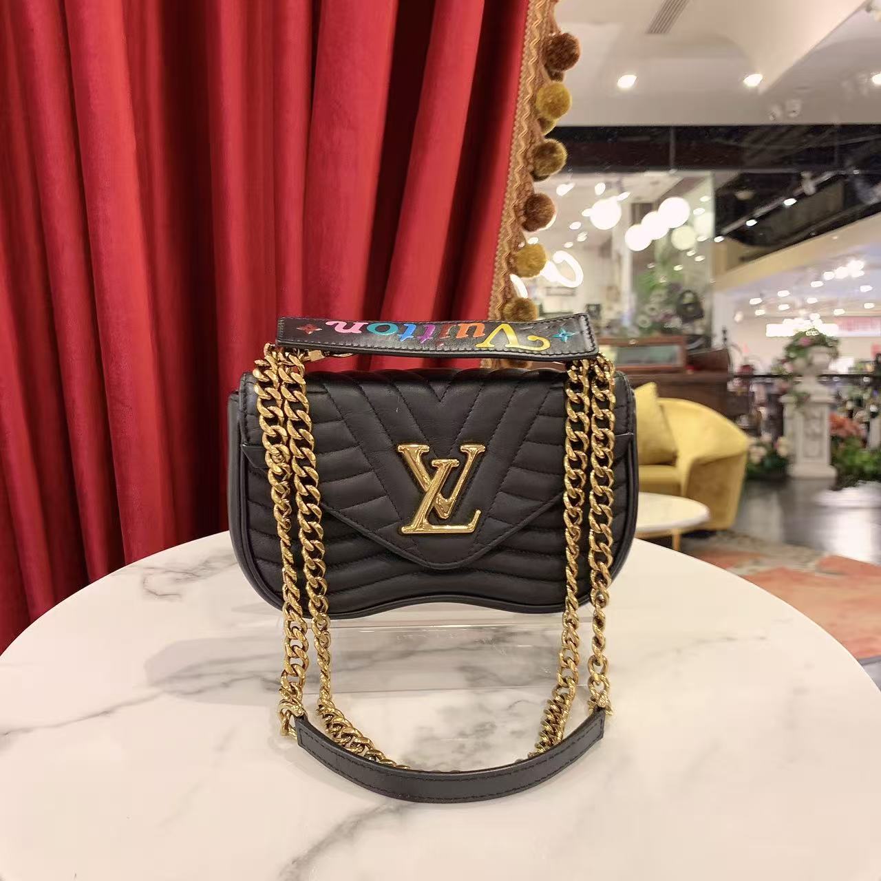 95新 LouisVuitton/路易威登 GGSnew wave黑金牛皮单肩包83717289