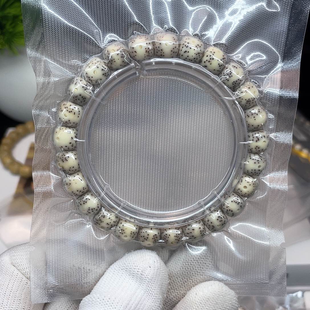 星月菩提手串9/8石玉料同枝果骨瓷白单圈