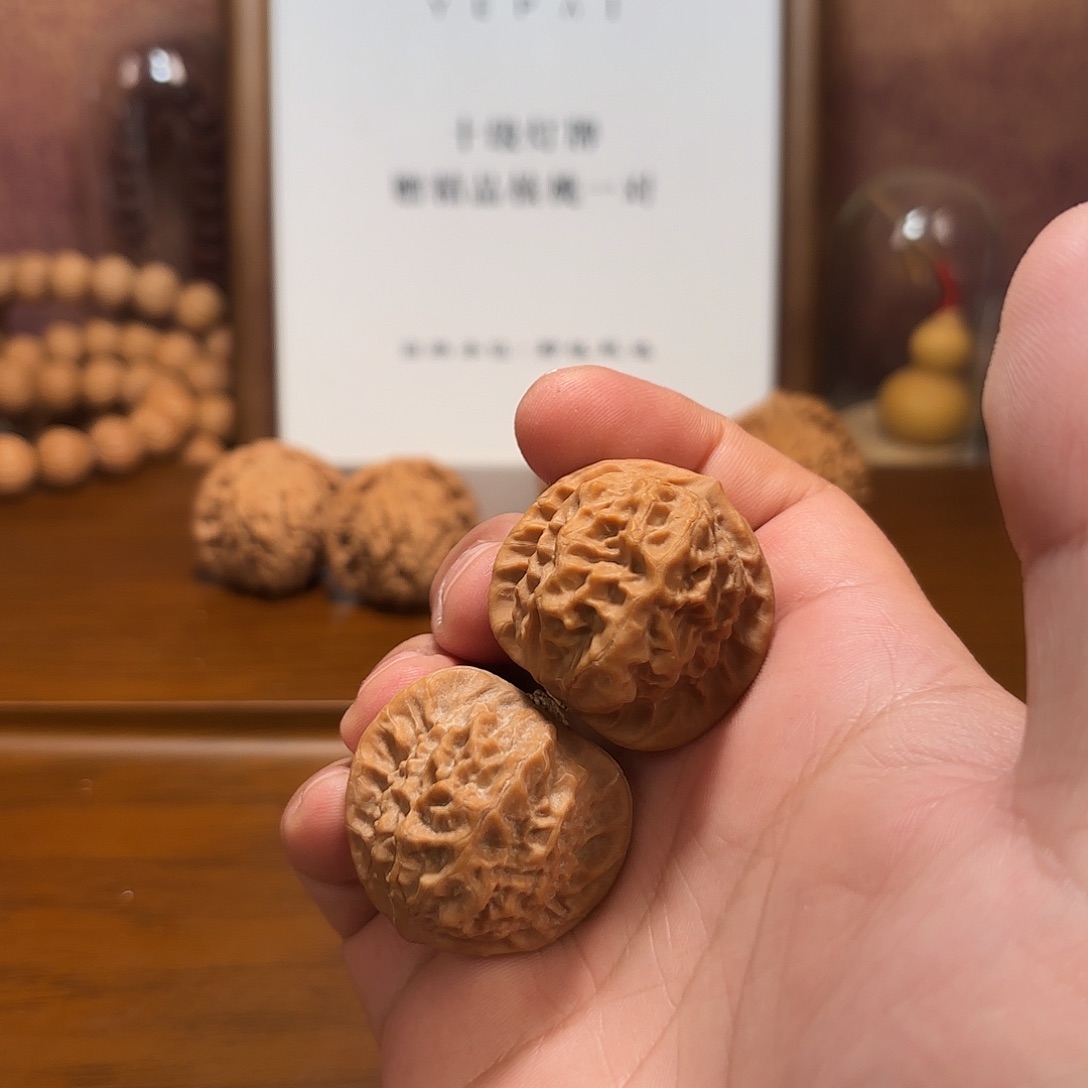 吊坠文玩核桃瓷娃娃