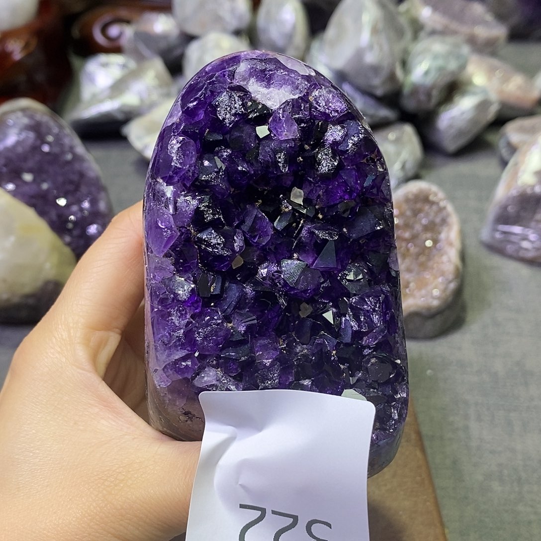 大型摆件（非配饰）紫晶未镶嵌