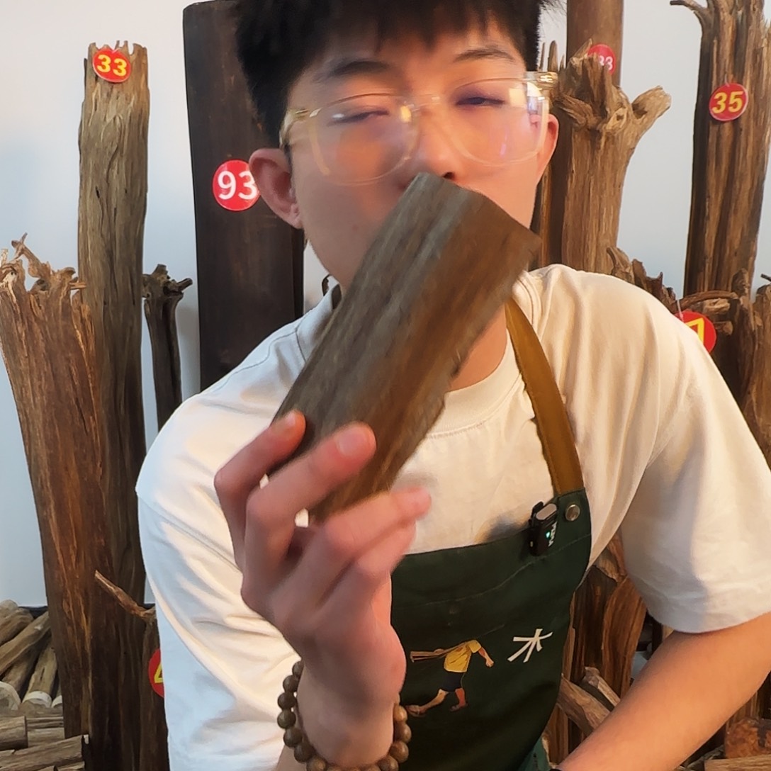 沉香摆件天然沉香原木摆件➕底座