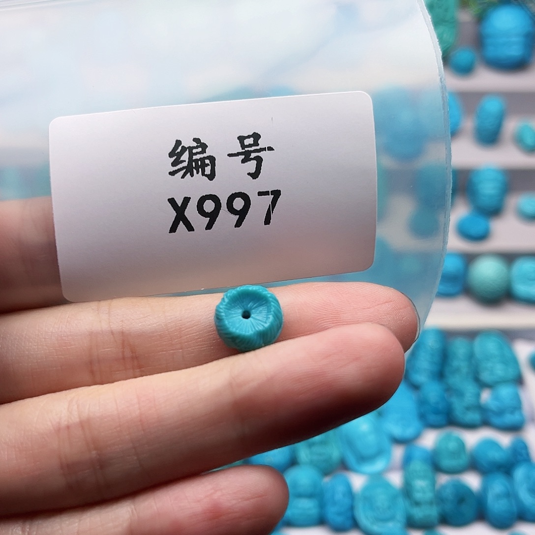 未镶嵌绿松石天然原矿雕刻绿松石