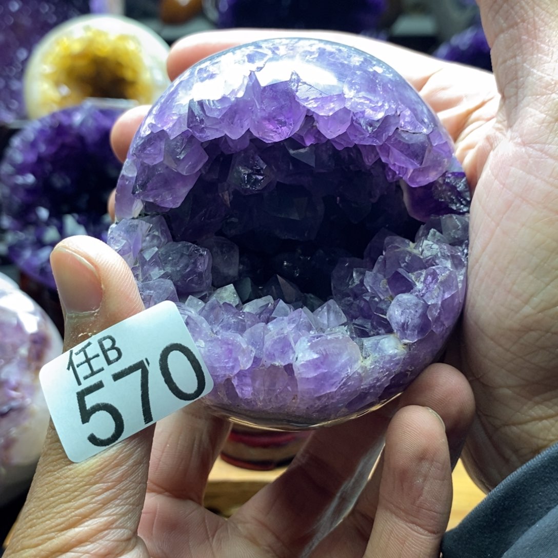 水晶大型摆件（非配饰）未镶嵌