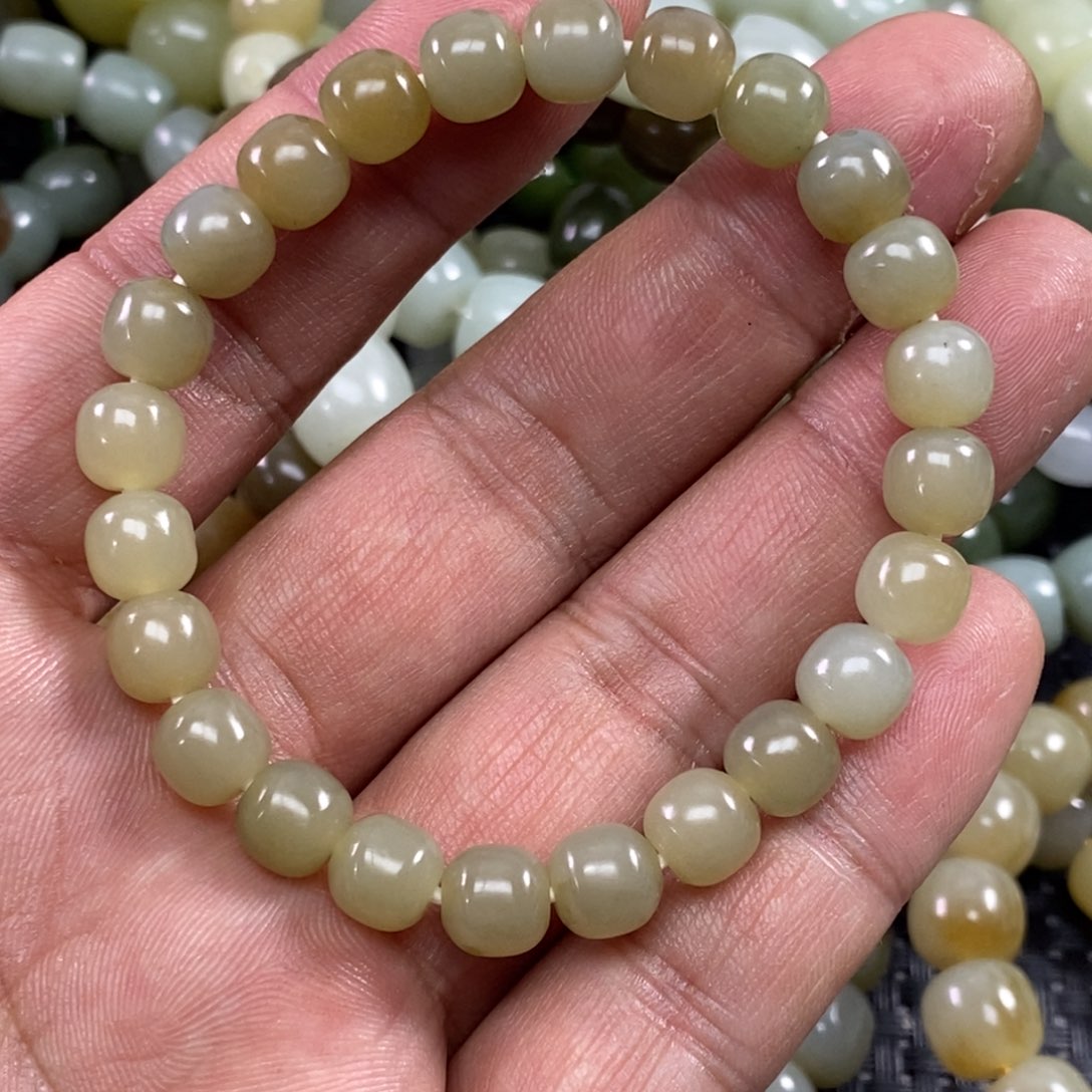 和田玉手链未镶嵌